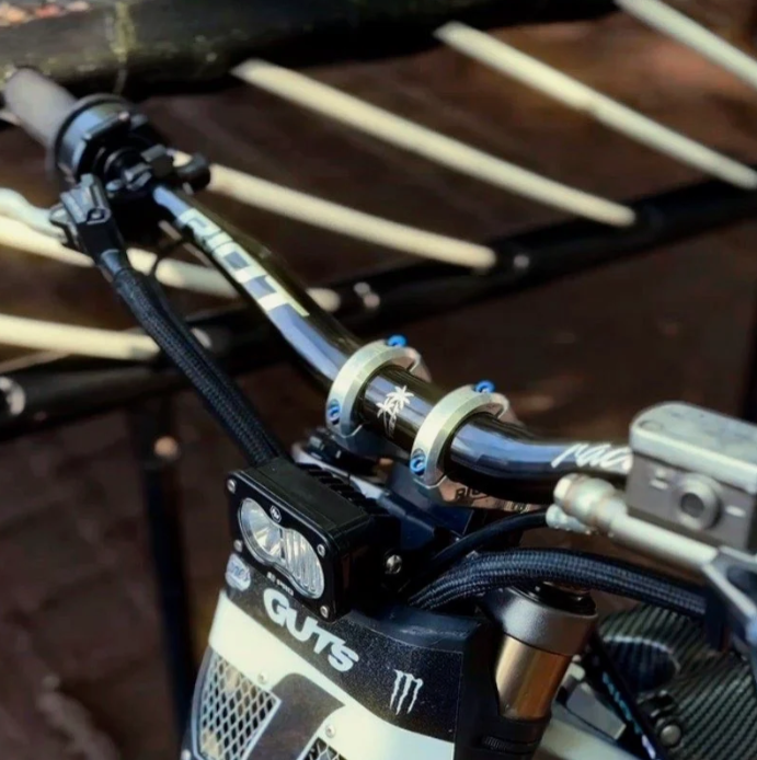 Riot Racing  Handlebar  31.8mm, 800mm